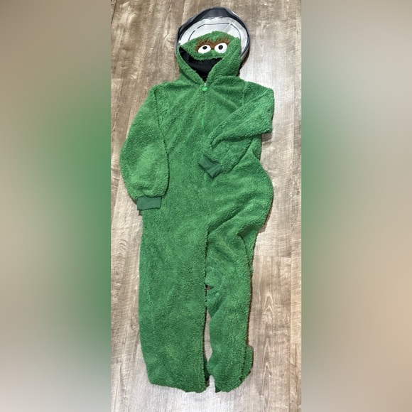 Cozy Green Fleece Blanket - Picture 1 of 1